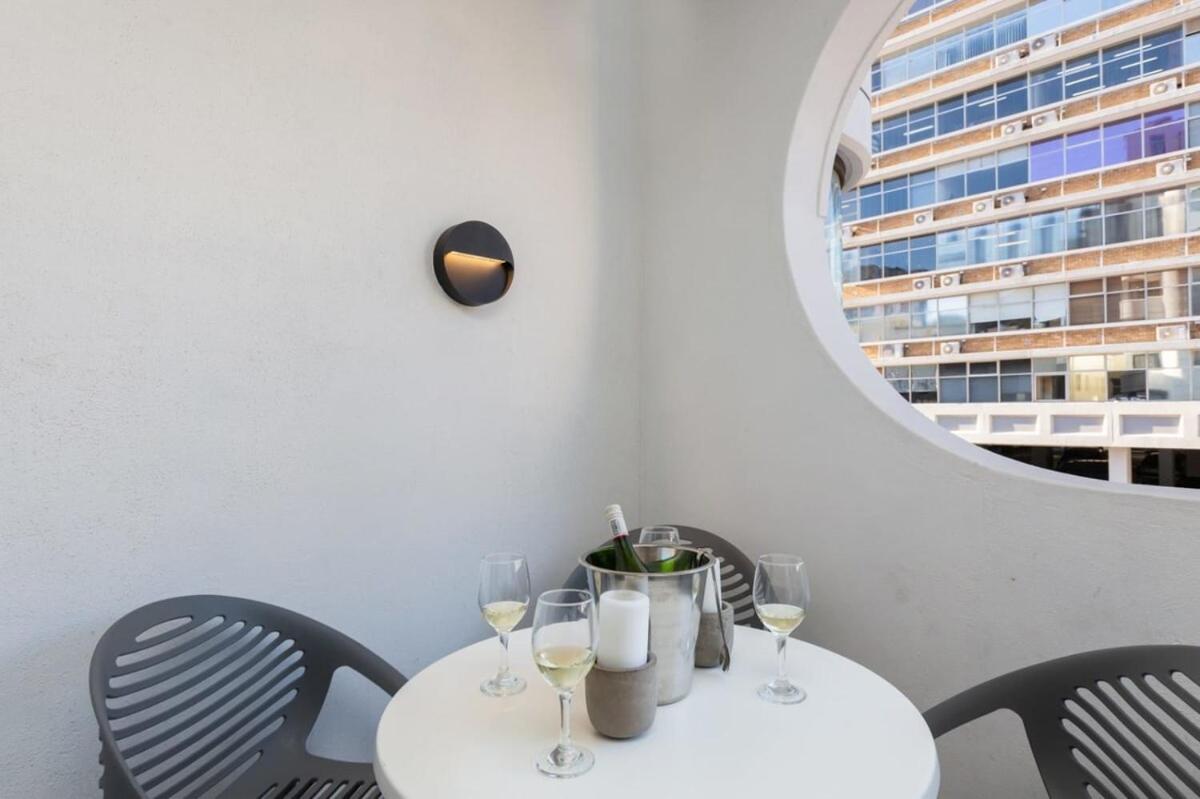 Appartamento Luxurious With Stunning View Città del Capo Esterno foto